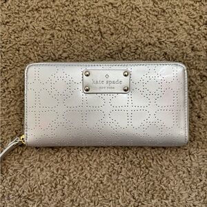 Kate Spade Silver Wallet
